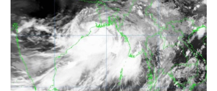 ধেয়ে আসছে ঘূর্ণিঝড় রিমাল, পায়রা থেকে ২০০ কিলোমিটার দূরে